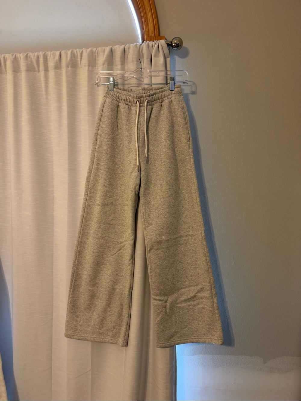 Abercrombie Wide Leg Sweatpants